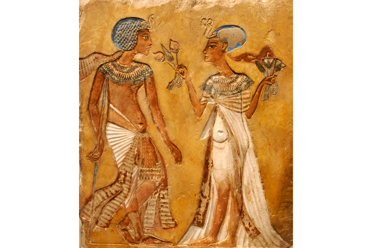 Perfumery Through The Ages Blog | Explore The World Of Perfumery with Aromaverse | Aromaverse