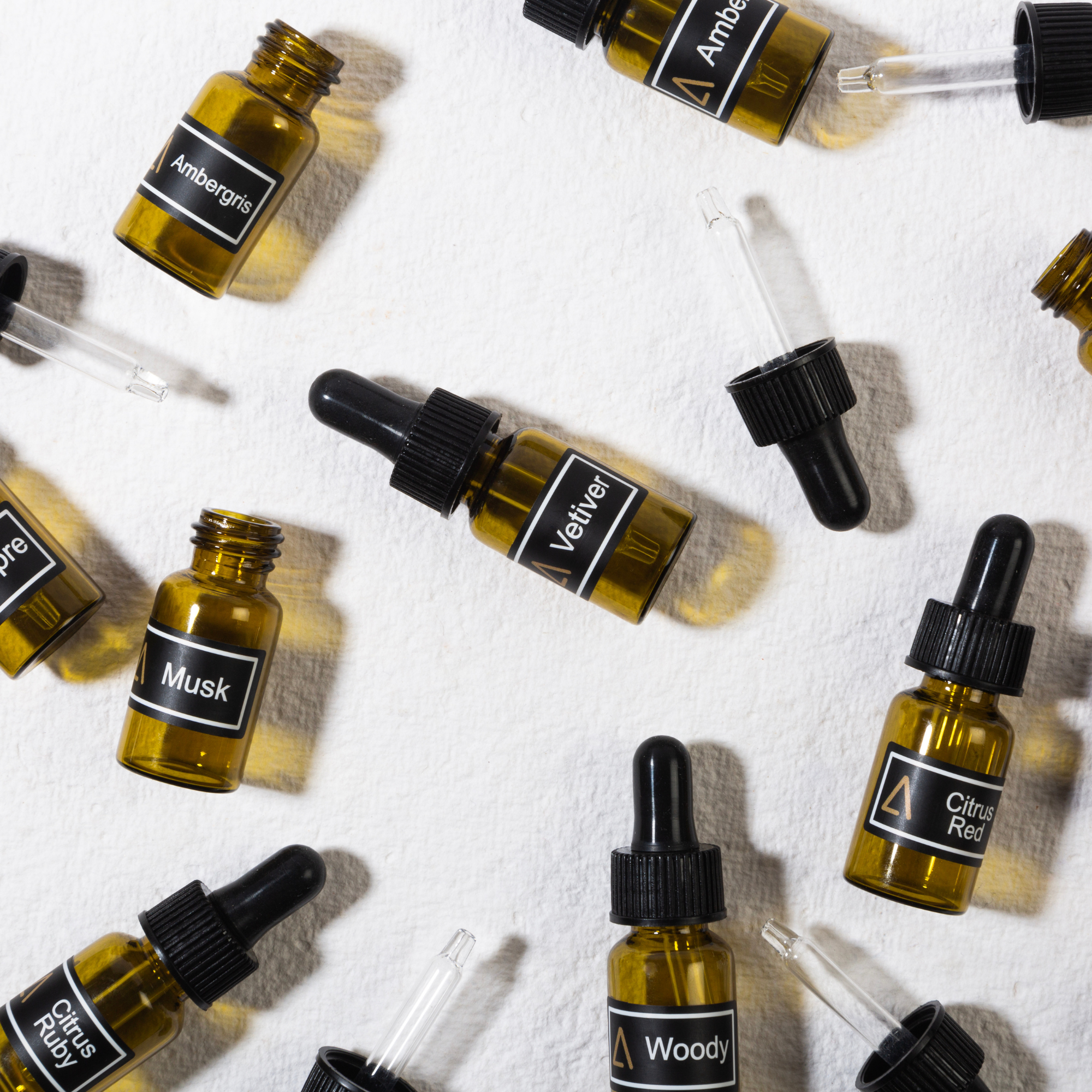 Perfumery School Course Online | Explore The World Of Perfumery with Aromaverse | Aromaverse