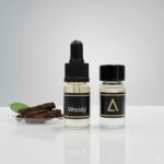 WOODY accord perfume base – pre blended aromatic base for DIY perfume custom fragrance and perfume making | Complete Perfume Accord Library | Aromaverse Woody